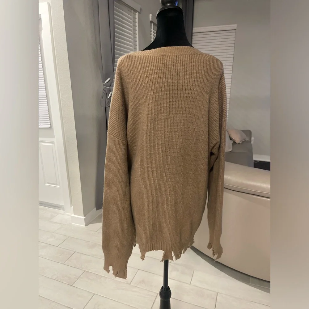 POL oversized distressed knit sweater L